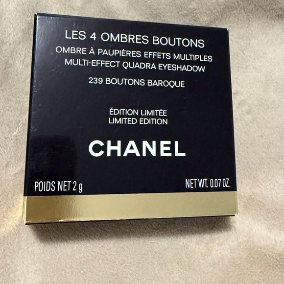 CHANEL Eyeshadow Palette 239 Bouton Baroque - Picture 9 of 10